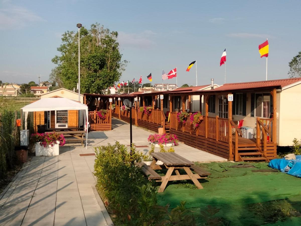 Villaggio Degli Angeli Scerne Pineto Exterior foto